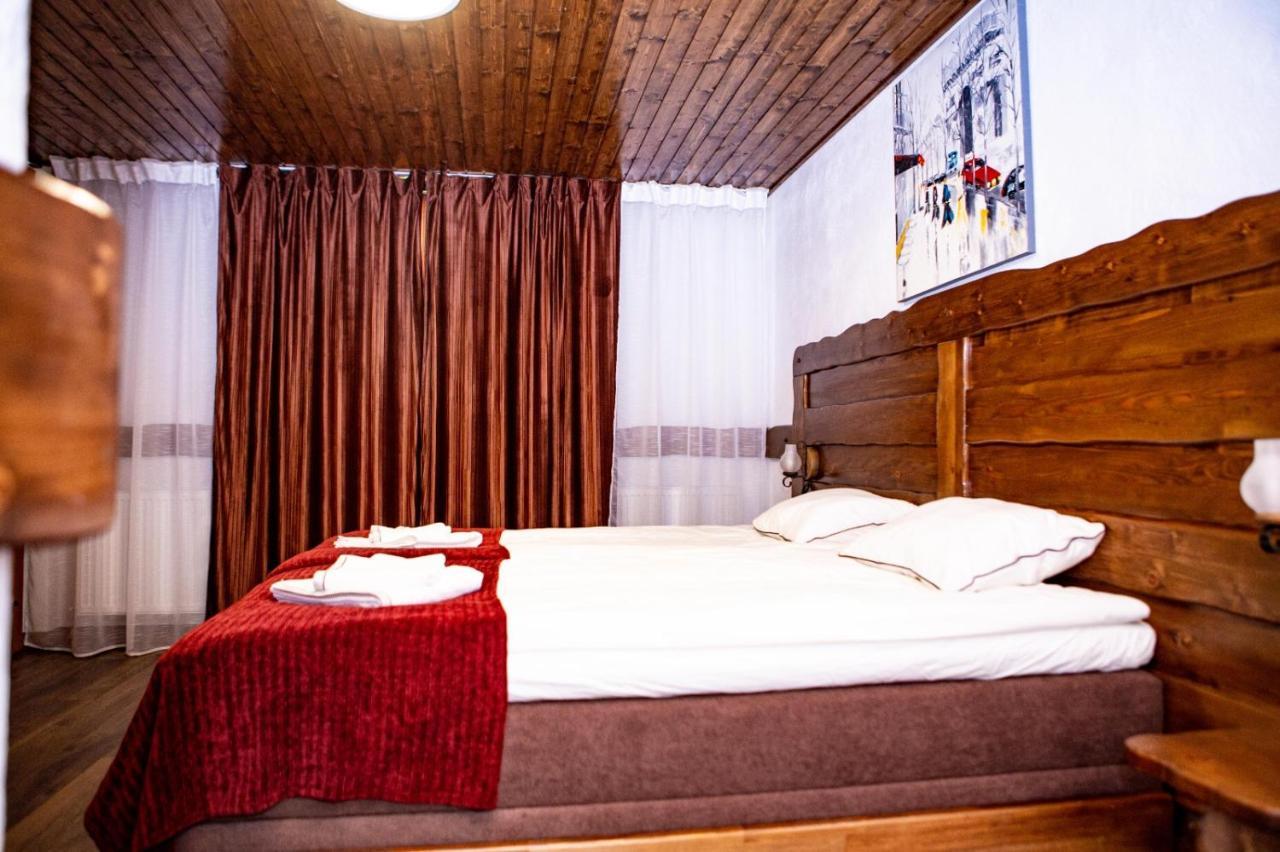 Vila Swe Sar Hotel Curtea de Argeş Екстериор снимка