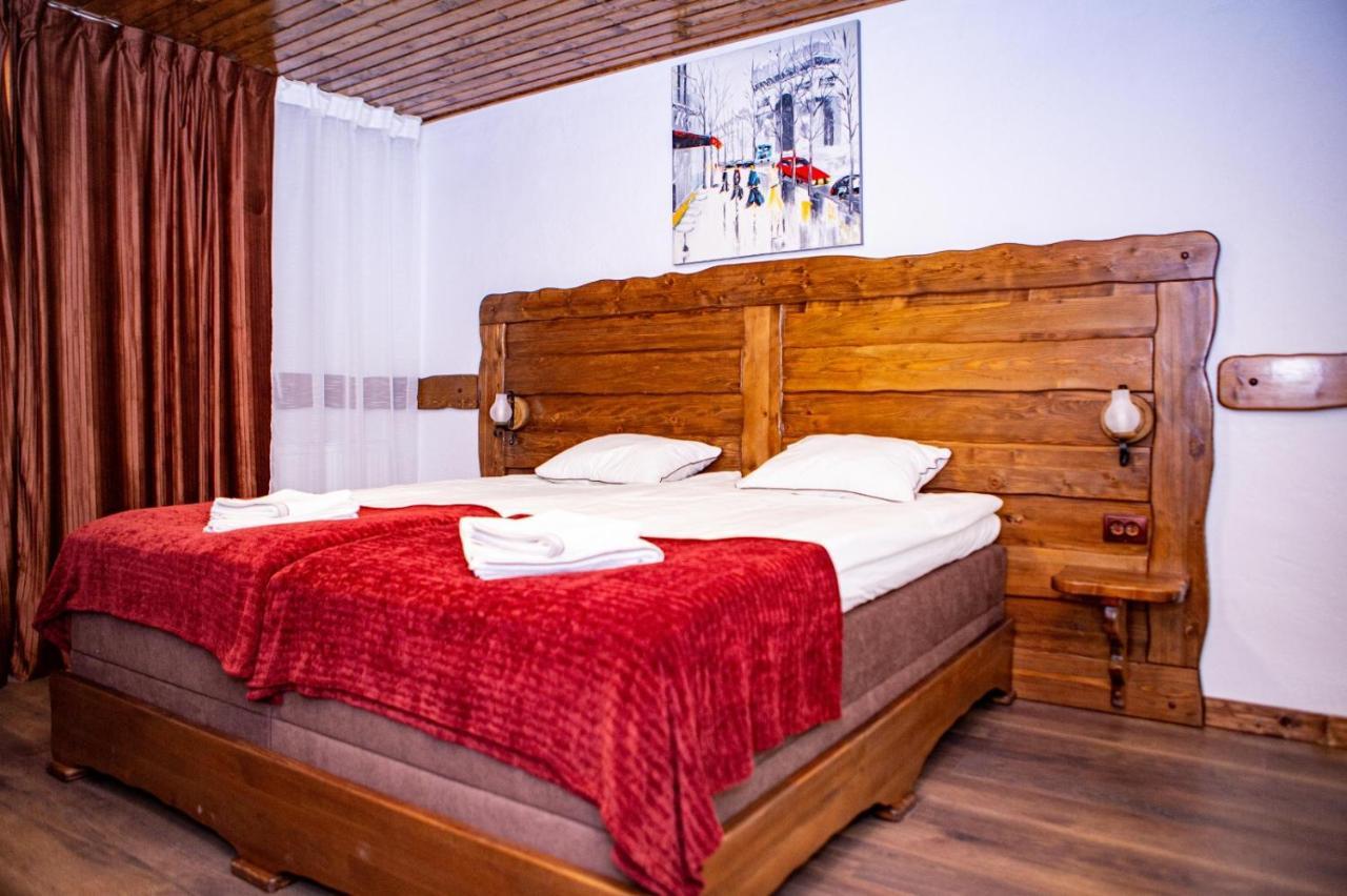 Vila Swe Sar Hotel Curtea de Argeş Екстериор снимка
