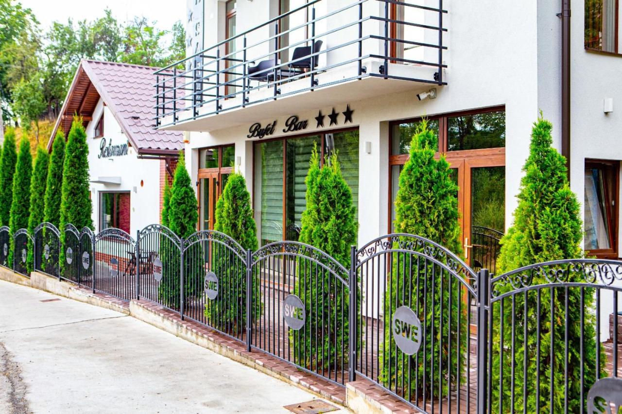Vila Swe Sar Hotel Curtea de Argeş Екстериор снимка