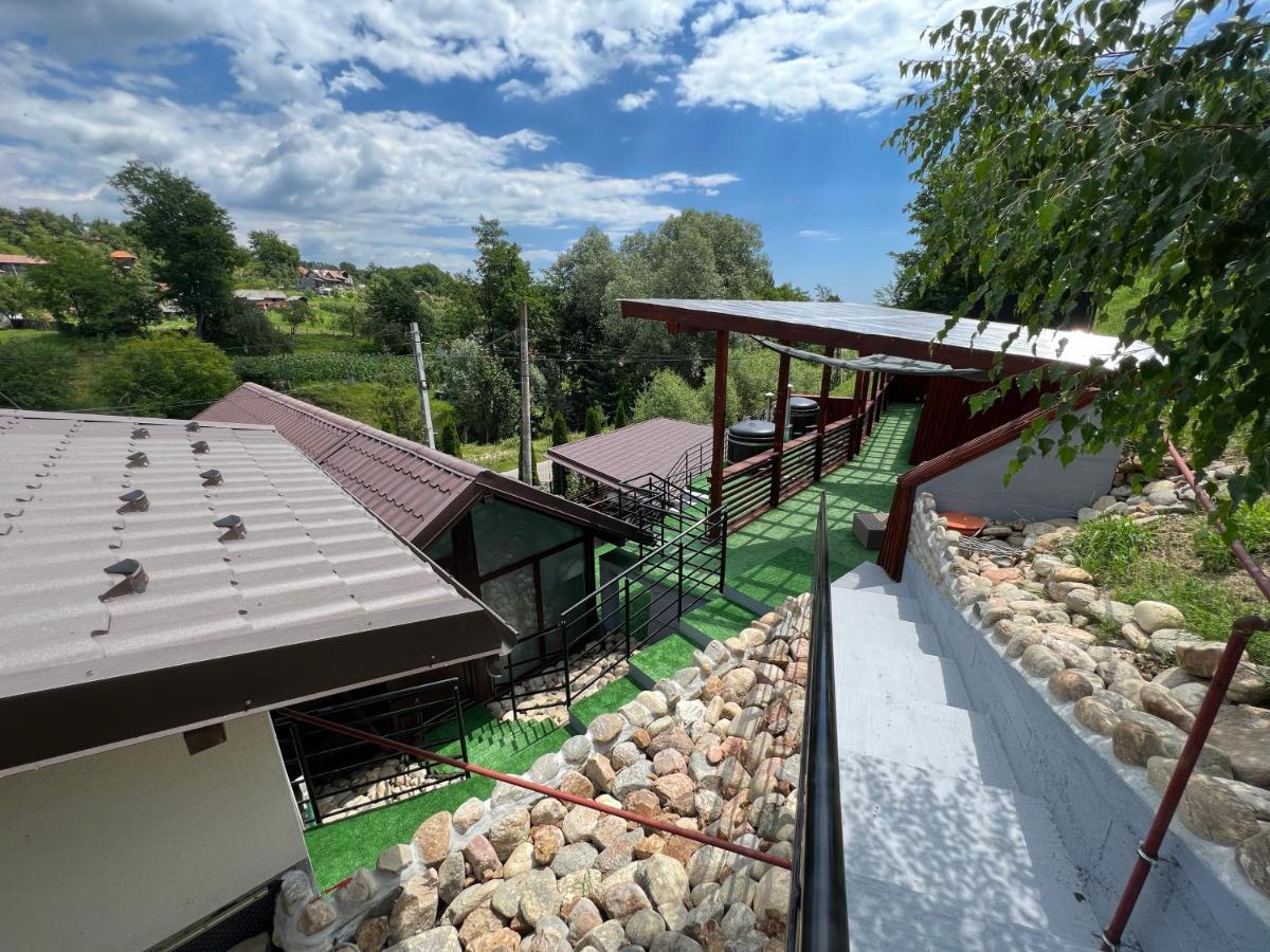 Vila Swe Sar Hotel Curtea de Argeş Екстериор снимка